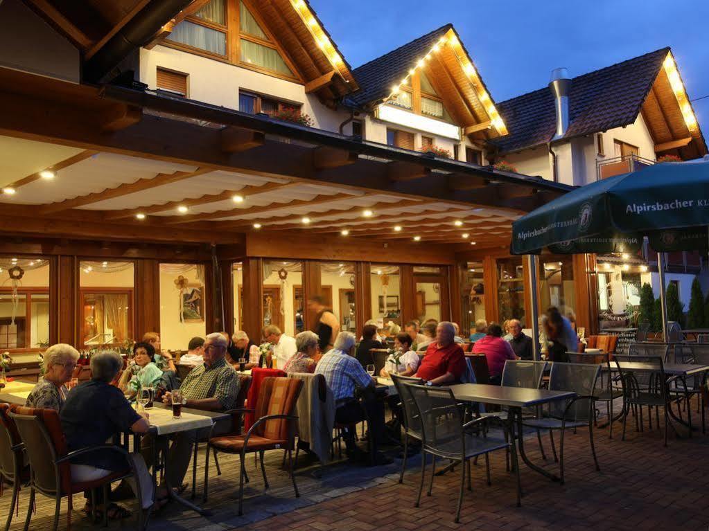 Hotel Klosterbraeustuben Zell am Harmersbach Exterior photo